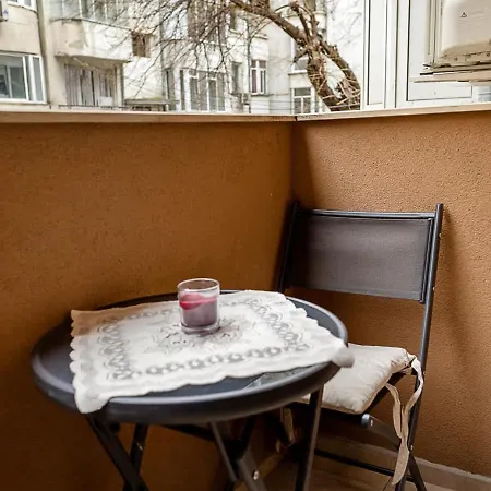 Cozy One-bedroom - Location In By Flat Manаger