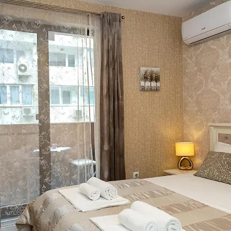 Apartament Cozy One-bedroom - Location In By Flat Manаger Warna